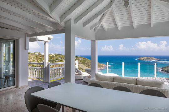 VILLA MILONGA KITCHEN & DINING AREA 9