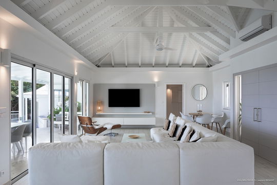 VILLA MILONGA LIVING AREA 1