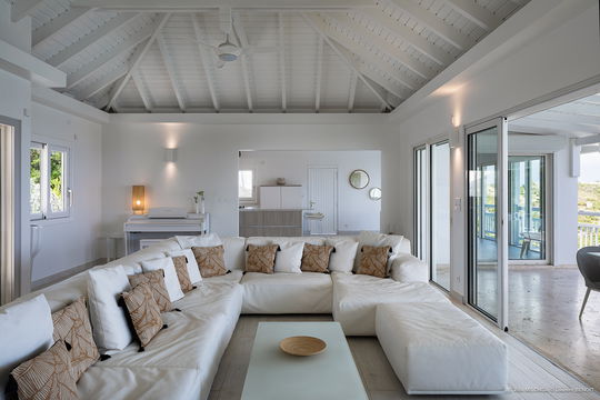 VILLA MILONGA LIVING AREA 4