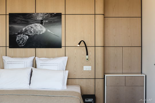 VILLA IRIS BEDROOM1 2