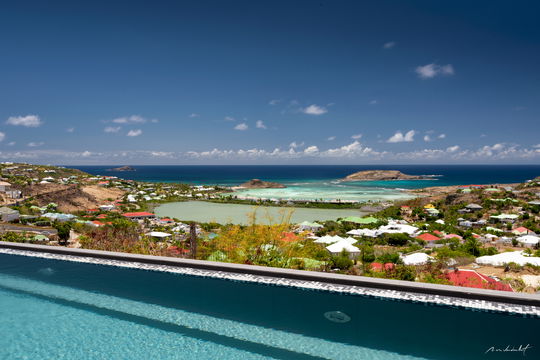 VILLA IRIS POOL & TERRACE 2