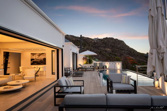 VILLA IRIS POOL & TERRACE 5