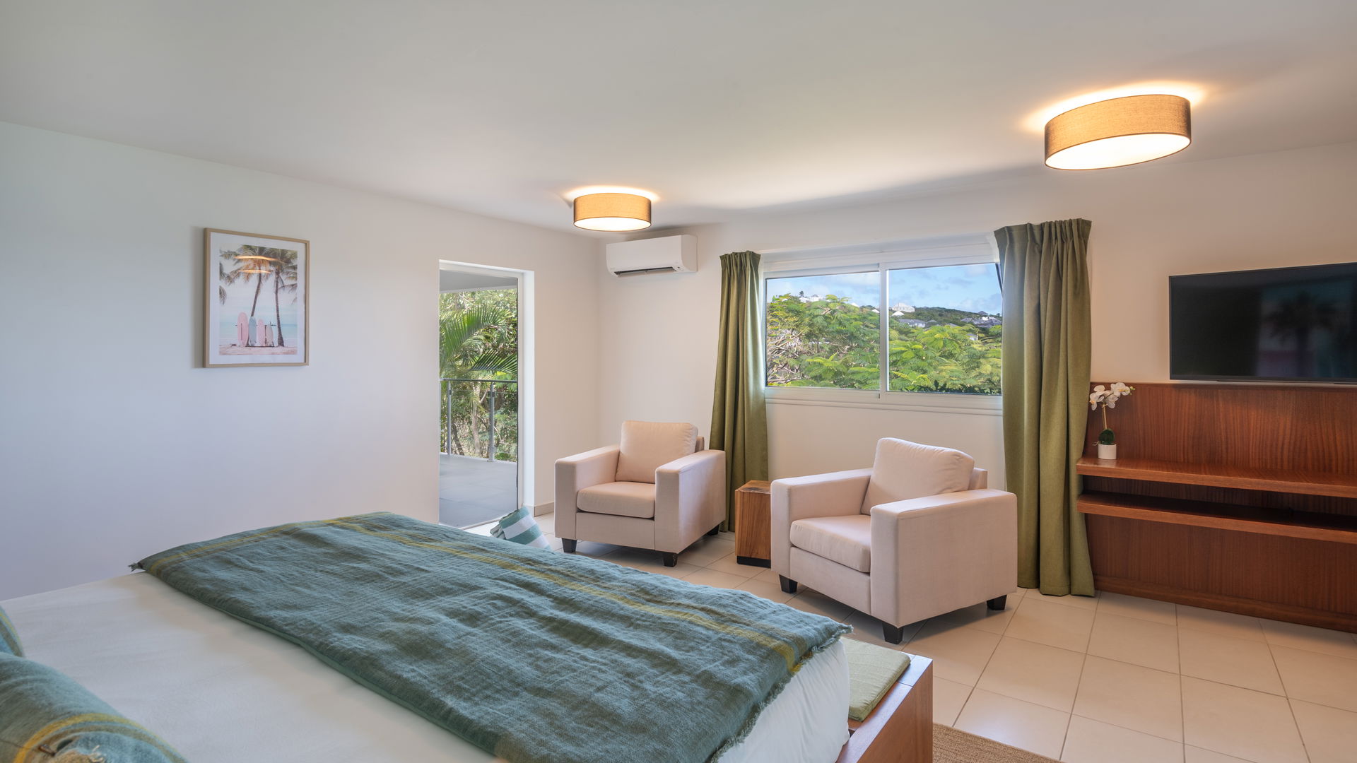 BEDROOM 4