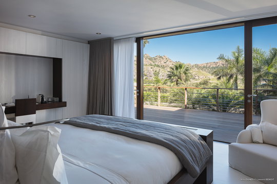 VILLA DUNES BEDROOM1 3