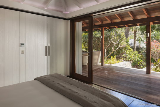 VILLA DUNES BEDROOM6 1