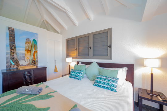 VILLA MANONJUL BEDROOM1 3