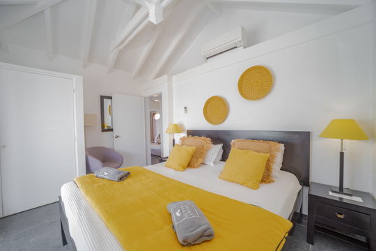 VILLA MANONJUL BEDROOM2 5