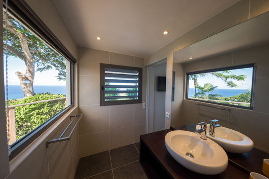 VILLA MANONJUL BEDROOM2 8