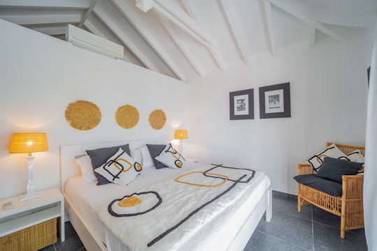 VILLA MANONJUL BEDROOM3 2