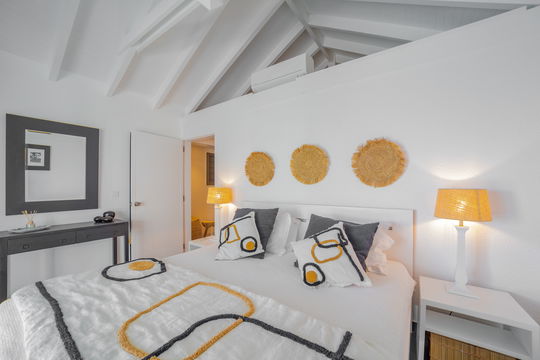 VILLA MANONJUL BEDROOM3 4