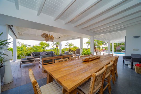 VILLA MANONJUL KITCHEN & DINING AREA 8