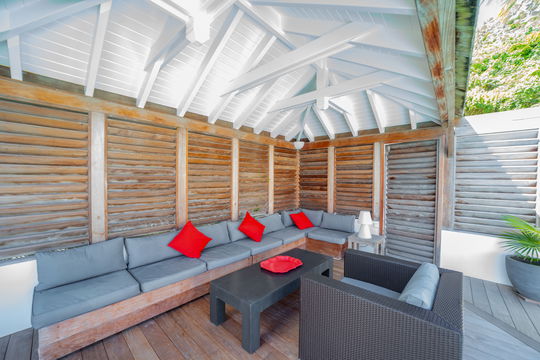 VILLA MANONJUL POOL & TERRACE 11