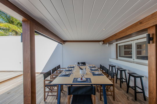 VILLA GANESHA KITCHEN & DINING AREA 4
