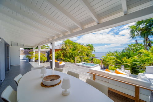 VILLA ELEA KITCHEN & DINING AREA 4
