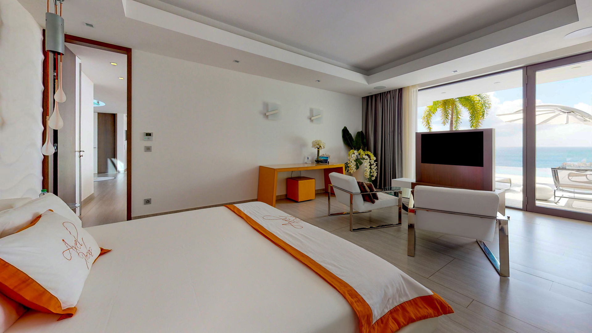 BEDROOM 1