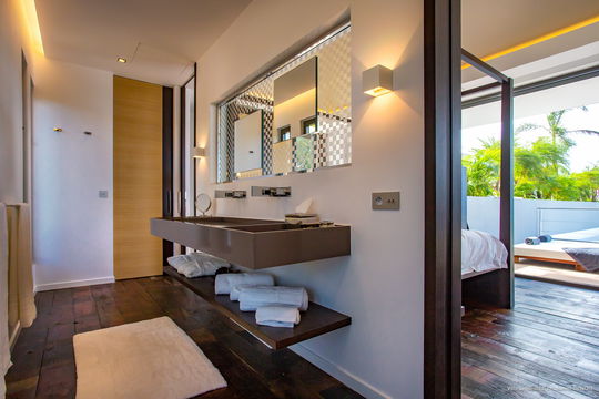 VILLA LEGENDS B BEDROOM1 15