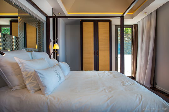 VILLA LEGENDS B BEDROOM1 8