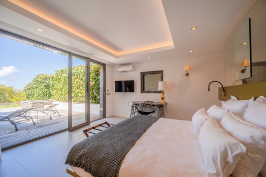 VILLA LEGENDS B BEDROOM2 4