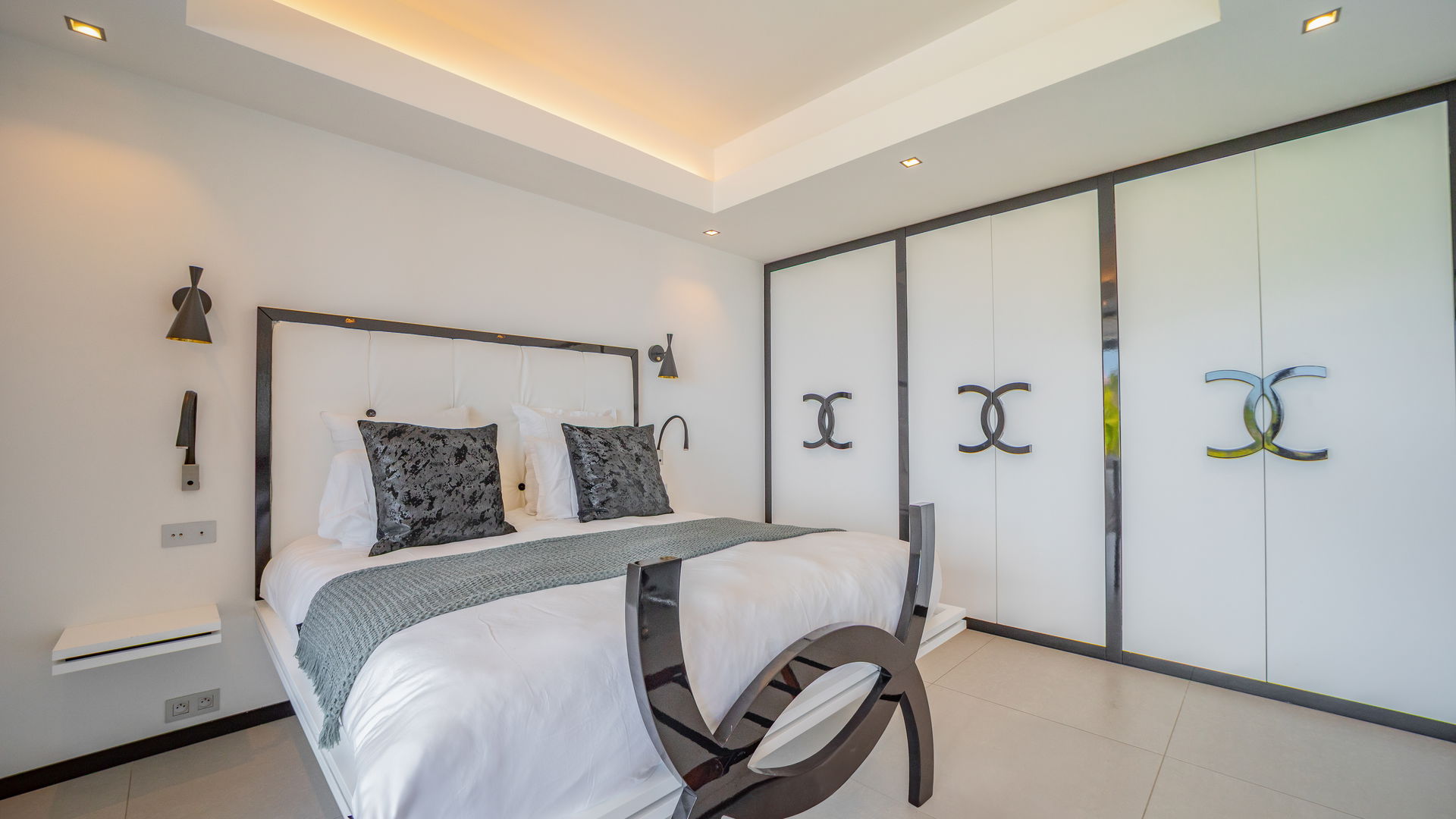 BEDROOM 5