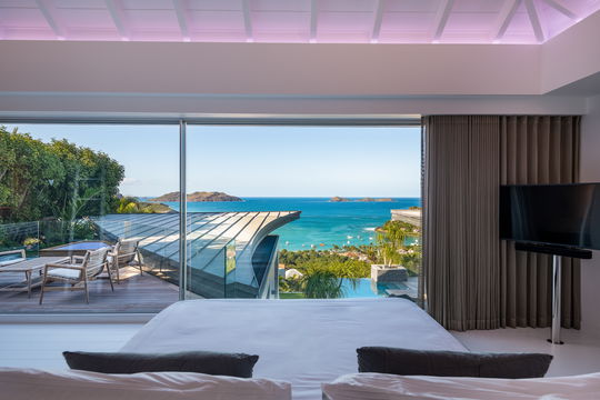 VILLA WINGS BEDROOM3 1