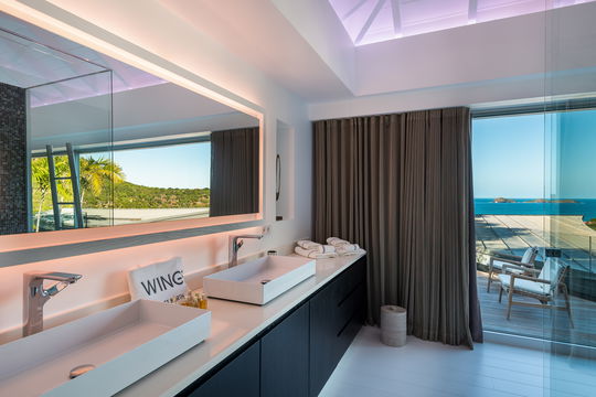 VILLA WINGS BEDROOM3 4