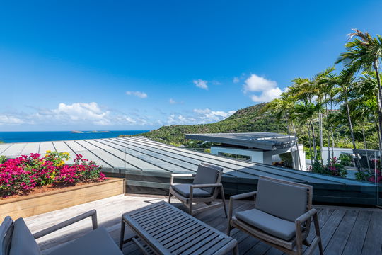 VILLA WINGS BEDROOM3 6