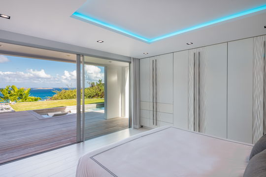 VILLA WINGS BEDROOM4 1