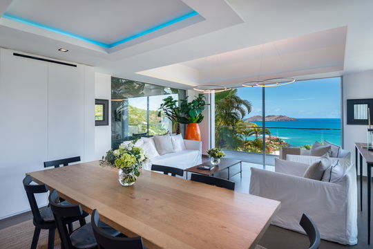 VILLA WINGS KITCHEN & DINING AREA 5