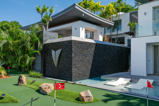 VILLA WINGS OUTDOORS 8