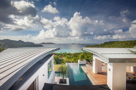 VILLA WINGS POOL & TERRACE 11