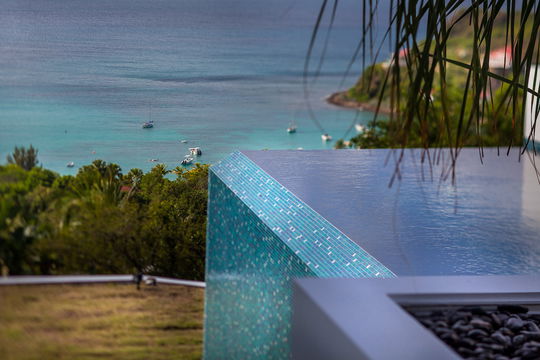 VILLA WINGS POOL & TERRACE 12