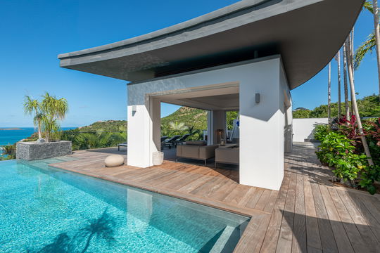 VILLA WINGS POOL & TERRACE 5