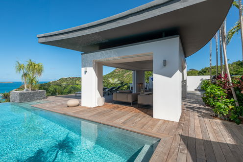 VILLA WINGS POOL & TERRACE 5