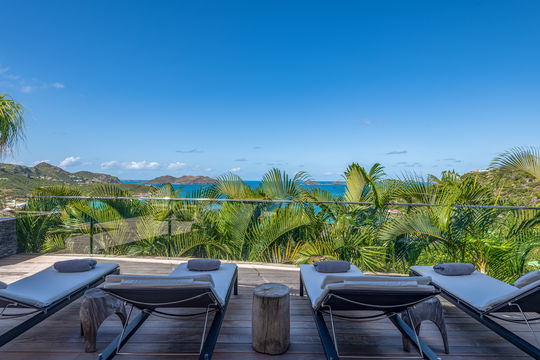 VILLA WINGS POOL & TERRACE 9