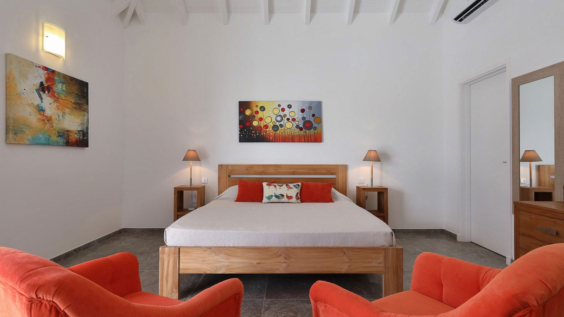 BEDROOM 1