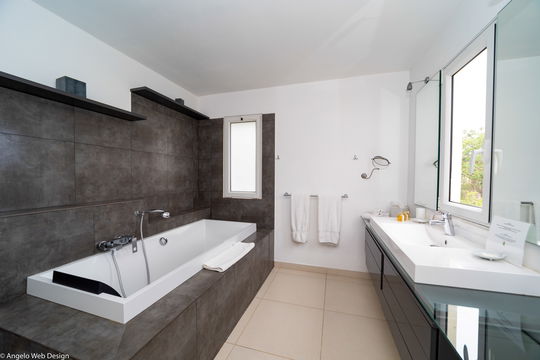 VILLA DASHA BEDROOM1 7