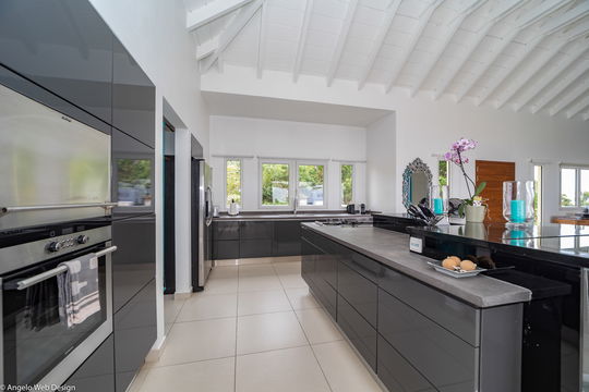 VILLA DASHA KITCHEN & DINING AREA 2