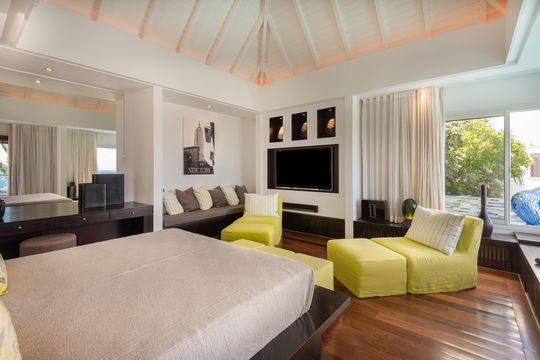 VILLA ECLIPSE BEDROOM3 2
