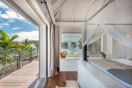 VILLA ECLIPSE BEDROOM4 1
