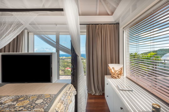 VILLA ECLIPSE BEDROOM4 5