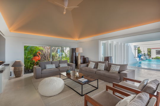 VILLA ECLIPSE LIVING AREA 2