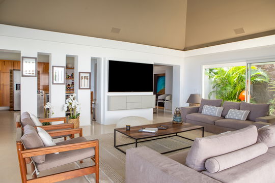 VILLA ECLIPSE LIVING AREA 3