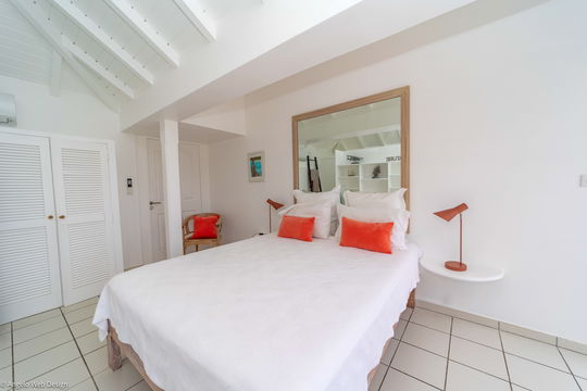 VILLA IDALIA BEDROOM1 2