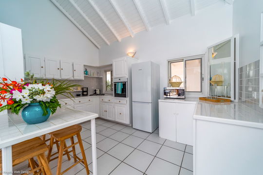 VILLA IDALIA KITCHEN & DINING AREA 4