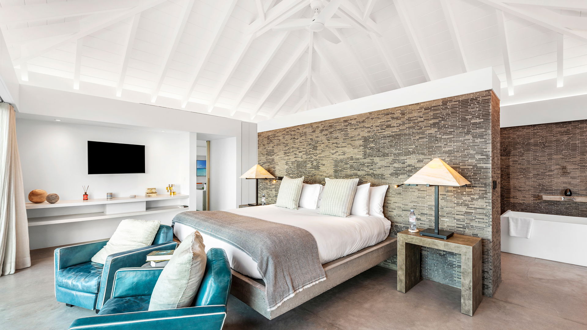 BEDROOM 5