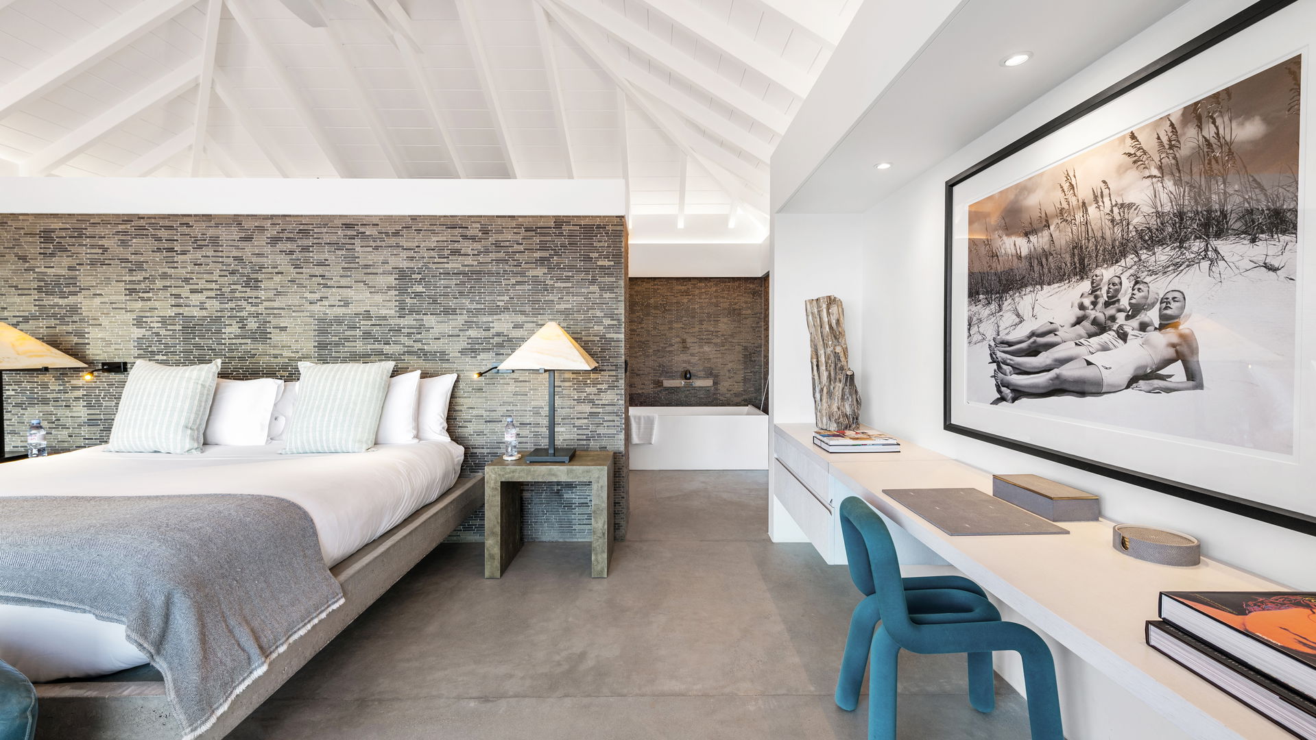BEDROOM 5