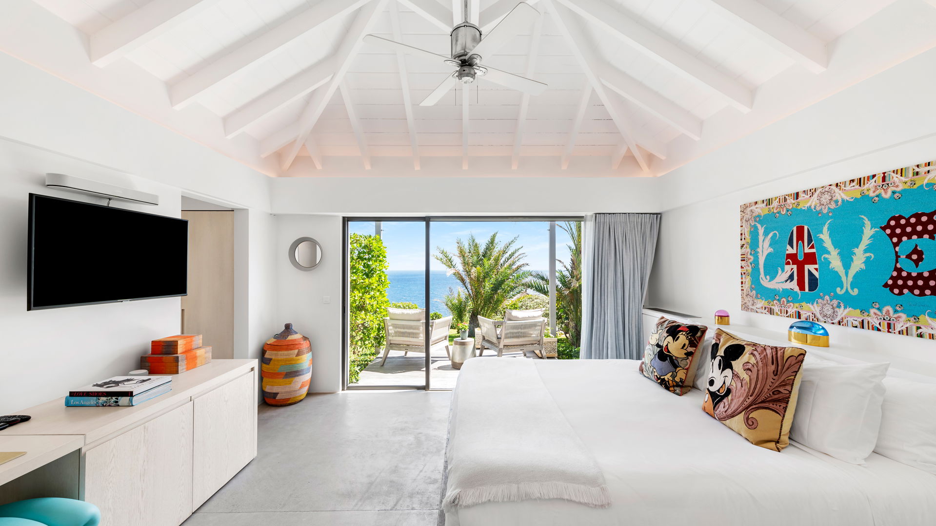 BEDROOM 6