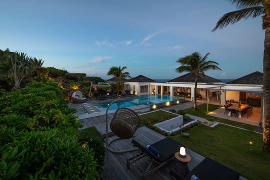 VILLA CASA DEL MAR BY NIGHT 5