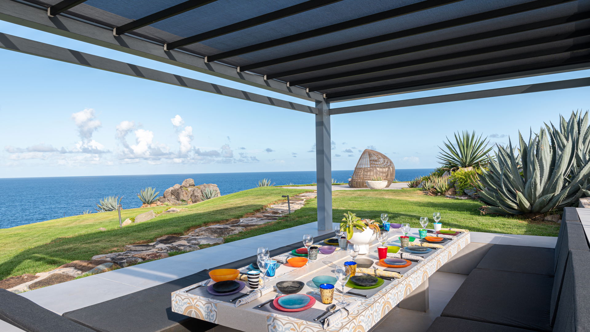 DINING AREAS