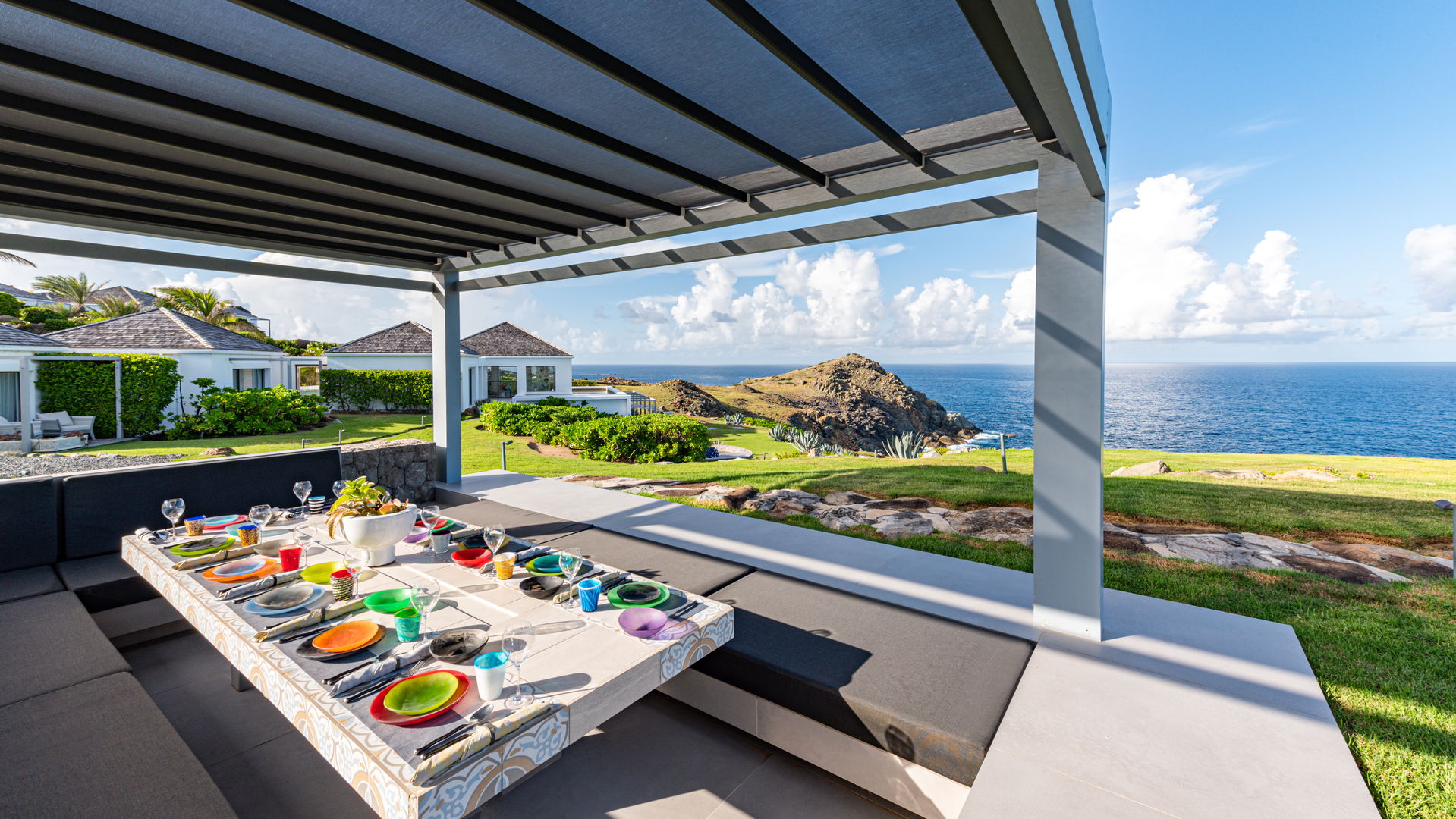 DINING AREAS